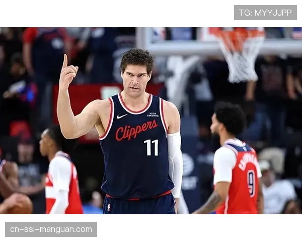 内线球员角色从护框为主转向改变对手进攻决策的威慑型防守网页